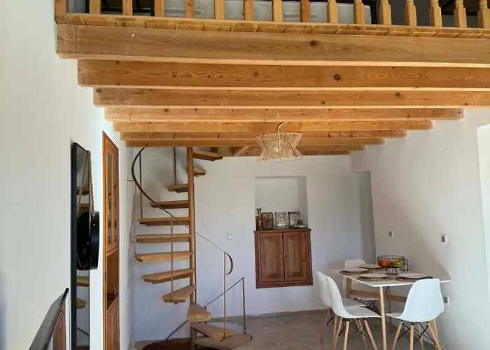 Villa Maria's Dream House