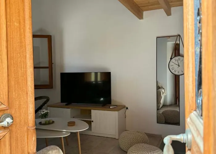 Villa Maria's Dream House *