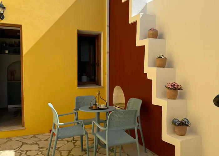 Maria's Dream House *